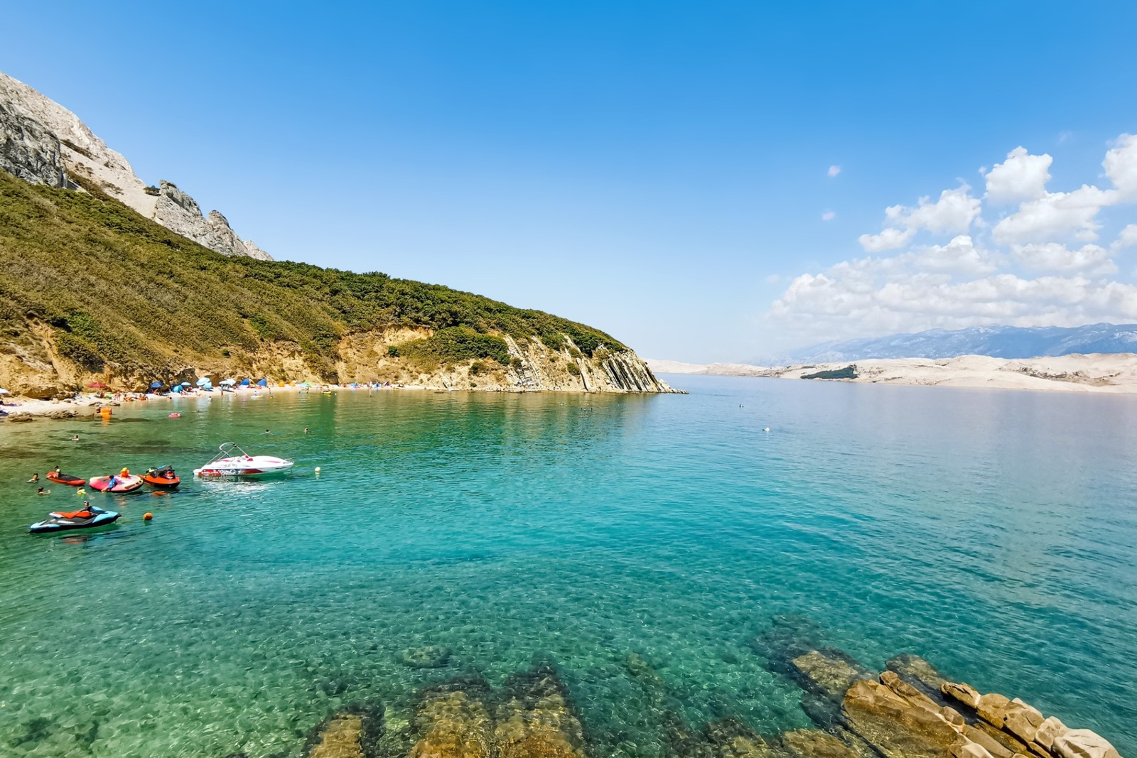ionian-bay-turquoise-waters-albania